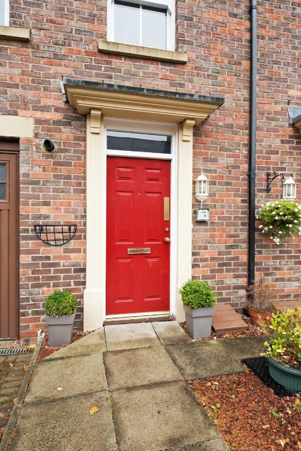 Villa Dalton Crescent Durham Esterno foto