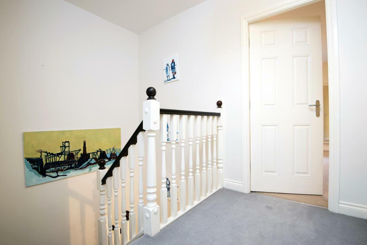 Villa Dalton Crescent Durham Esterno foto